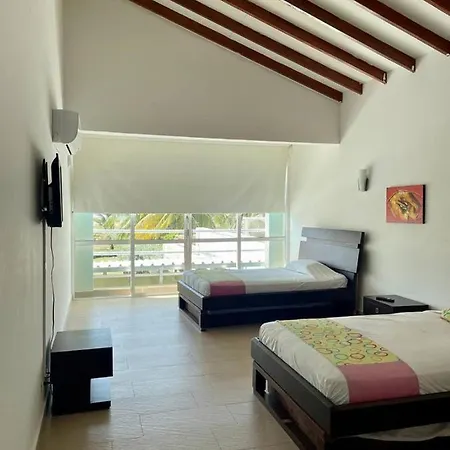 La Cabana Frente Al Mar
